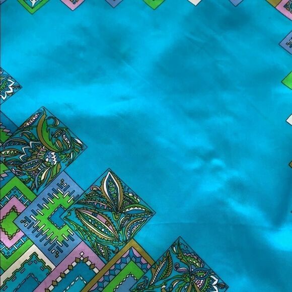 Vtg turquoise detailed design geometric scarf - Picture 3 of 7